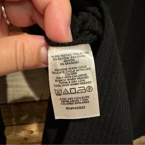 NWT Lou & Grey Brushed Rib Cowl Neck Top Black Size S Minimalist Office Preppy - Picture 12 of 13